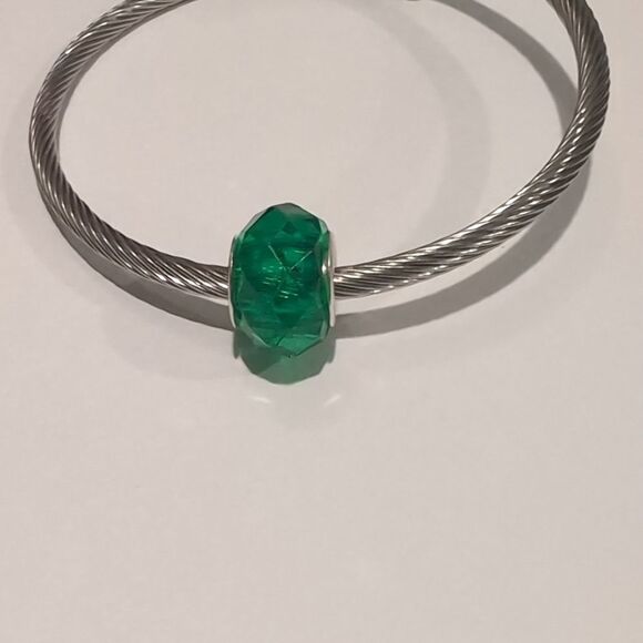 Silver Green Faceted Charm for Pandora Style Bracelet - Picture 1 of 4